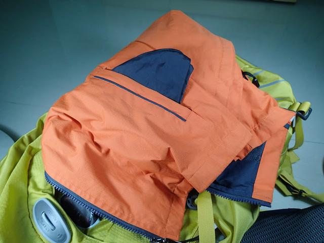 Osprey小鷹Momentum 34通勤電腦包開箱，通勤戶外兩相宜