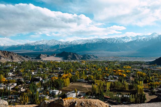 印度輕旅行,穿上Merrell戶外鞋探索未見過的地方