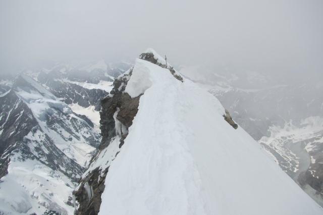 以攀登馬特洪峰為例,淺談阿爾卑斯山區(qū)攀登風(fēng)險(xiǎn)與入門訓(xùn)練