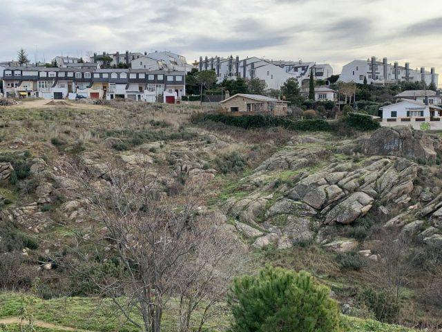 西班牙自由行,行走在馬德里后花園曼薩納雷斯城堡