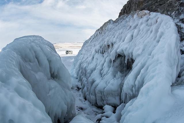 去俄羅斯旅行，用魚眼鏡頭記錄視野下的銀白世界