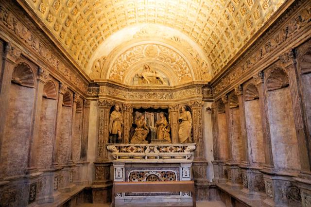 意大利馬泰拉，窮山惡水也要活下去的鬼城