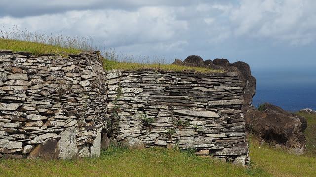 前往最與世隔絕的島嶼，智利復活節島自助旅行全攻略