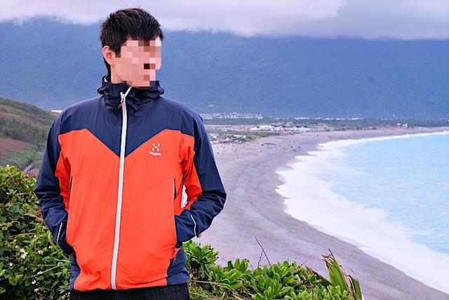 戶外裝備輕量化，Haglofs火柴棍沖鋒衣開箱測評