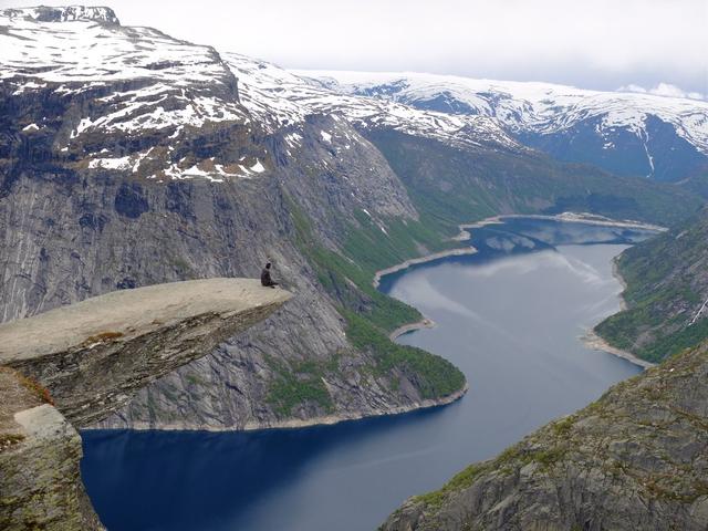 挪威徒步之旅，“惡魔之舌”露營游記