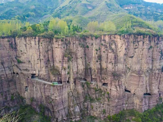 五一拼假攻略出爐,附上這10條經(jīng)典徒步路線