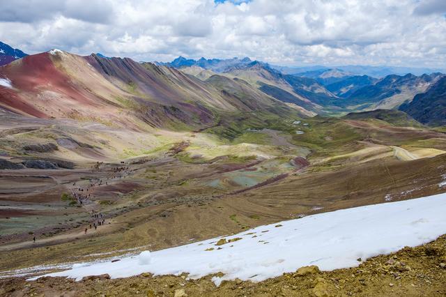 秘魯徒步彩虹山Vinicunca,解鎖登上海拔5036米高山的成就