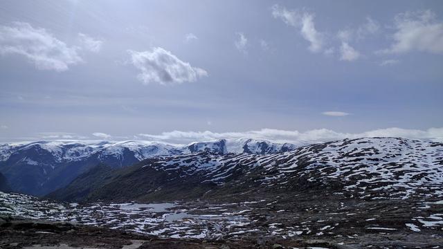 挪威徒步之旅，“惡魔之舌”露營游記