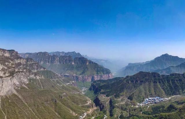 五一拼假攻略出爐,附上這10條經(jīng)典徒步路線