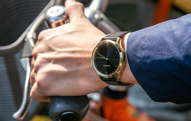 Garmin佳明vívomove HR指針式智能運動手表實戴分享