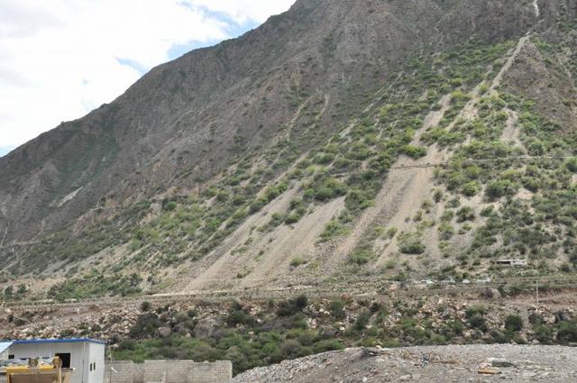 有個地方叫雨崩村,不去天堂就去雨崩徒步