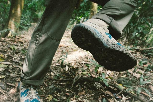 最潮的戶外登山鞋，KEEN限量虎斑迷彩登山鞋開箱