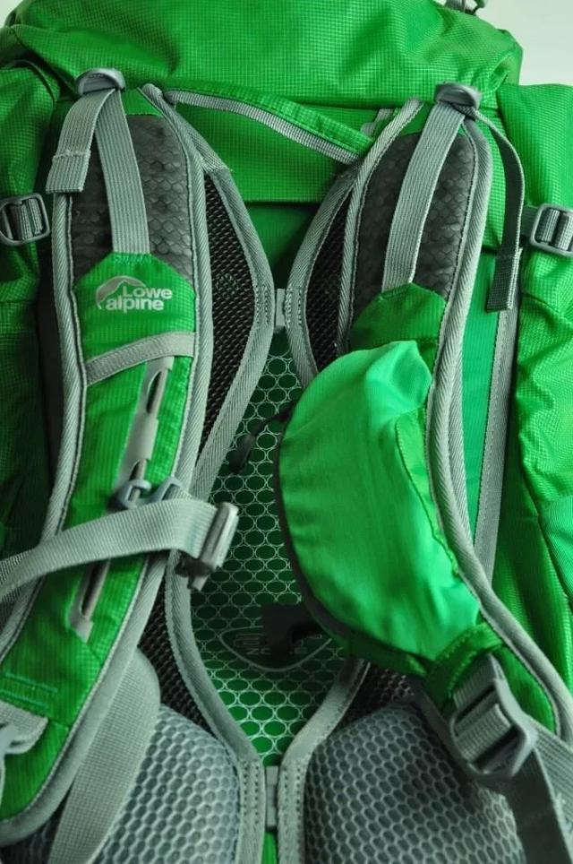 說走就走的戶外旅行,Lowe Alpine登山包一款好用的包