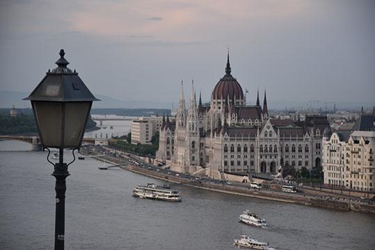 匈牙利自由行攻略,在布達佩斯一定要做的事