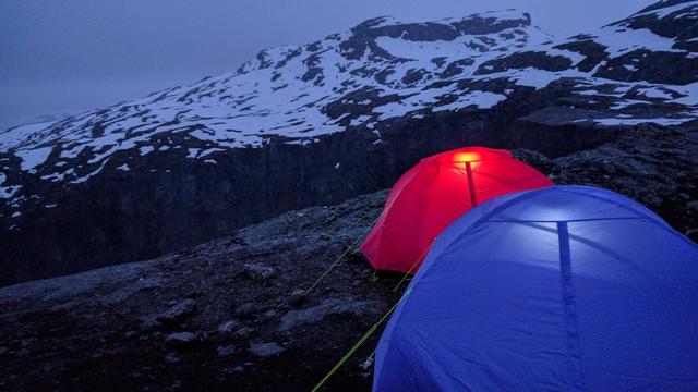 挪威徒步之旅，“惡魔之舌”露營游記