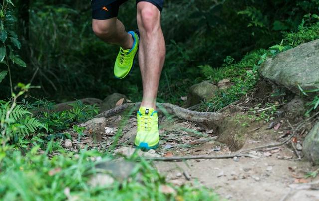 穿著Salomon薩洛蒙越野跑鞋開箱體驗,享受運動正當時