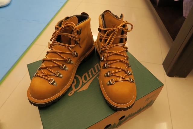 礦工家的潮鞋,丹納Danner戶外徒步靴開箱