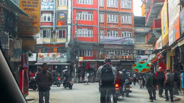 帶你去尼泊爾，落地簽證、入境、換錢、機場交通與住宿攻略