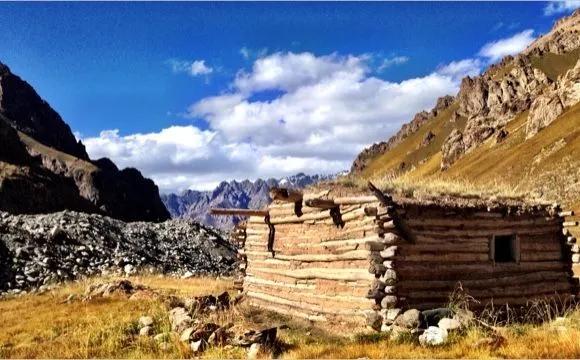 國內頂級徒步線路,狼塔教會我的那些事兒