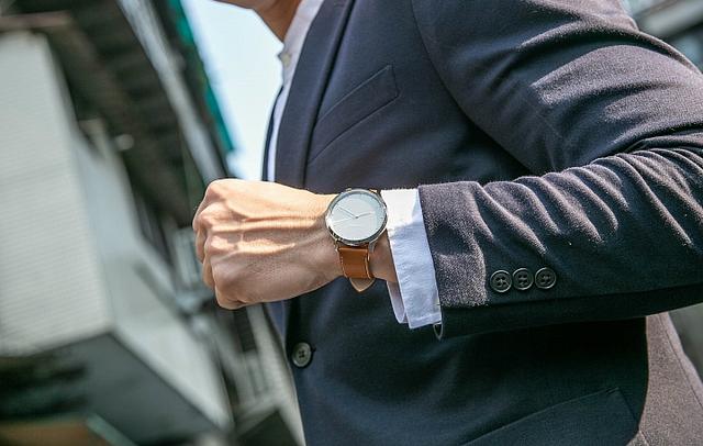 Garmin佳明vívomove HR指針式智能運動手表實戴分享