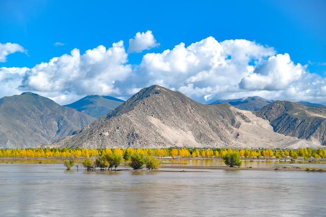 從青海到西藏,不可不看的十大絕景