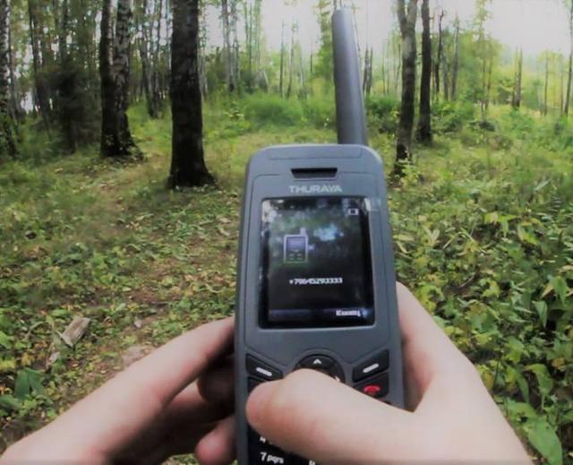 戶外登山,你的沖頂背包內會放什么?