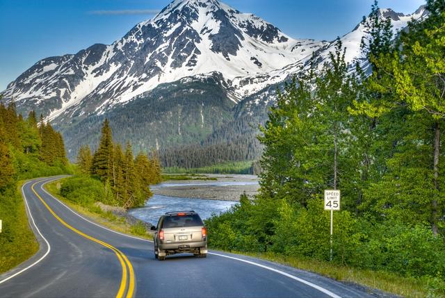 自駕游圣地，全球七大風景最美自駕公路