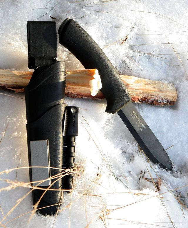 戶外活動帶直刀還是折刀？