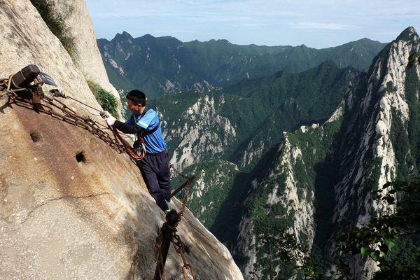 華山第一奇險長空棧道,來西安就是為了它