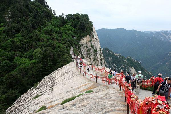 西安華山一日游,全程徒步西岳華山五峰全攻略
