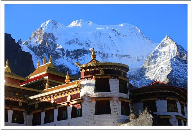 用腳步丈量四川稻城亞丁的美麗,仙乃日雪山轉山攻略