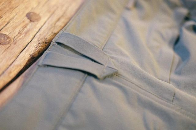 尼泊爾珠峰大本營(yíng)EBC徒步日記,戶外裝備之戶外褲、登山鞋和登山襪