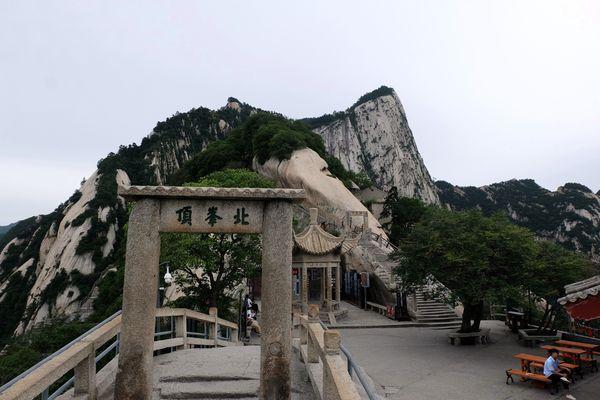 西安華山一日游,全程徒步西岳華山五峰全攻略