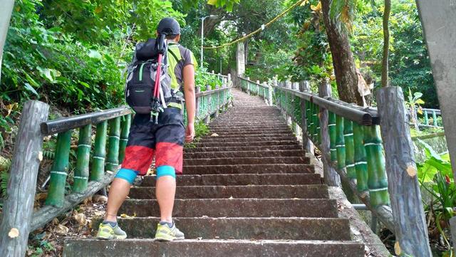 美國運動護具品牌LP護膝評測,想爬一輩子的山就得對膝蓋好一點