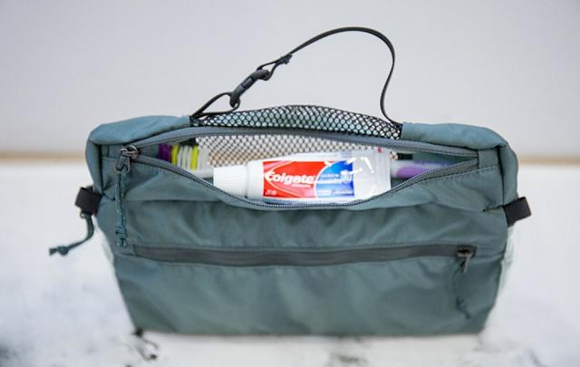 旅行好物分享,Arc'teryx始祖鳥旅行洗漱收納袋系列開箱實測