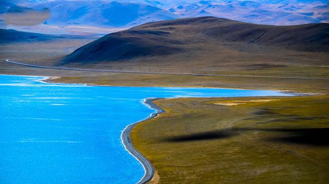 成都到拉薩旅游指南, 從熊貓到藏羚羊只有36小時的距離