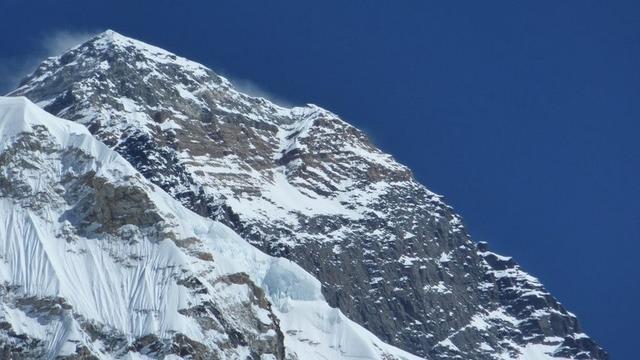 有錢就可以登上珠穆朗瑪峰?攀登珠峰是怎樣一種體驗?