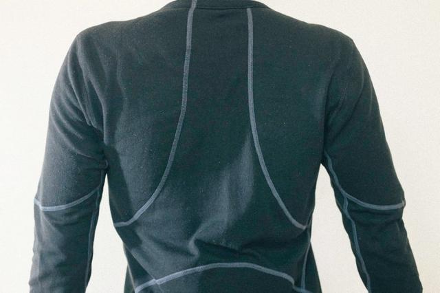 尼泊爾珠峰大本營EBC徒步日記,戶外裝備清單之沖鋒衣、棉服和保暖內(nèi)衣