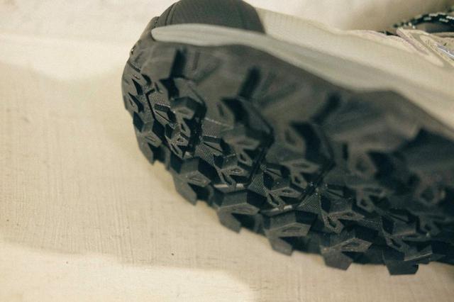 尼泊爾珠峰大本營(yíng)EBC徒步日記,戶外裝備之戶外褲、登山鞋和登山襪