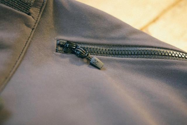 尼泊爾珠峰大本營(yíng)EBC徒步日記,戶外裝備之戶外褲、登山鞋和登山襪