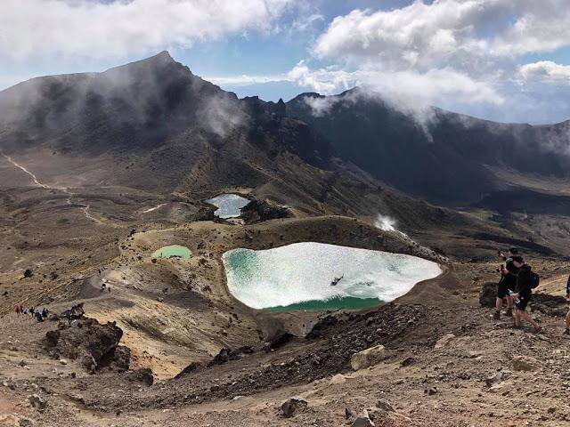 新西蘭北島湯加里羅國家公園(Tongariro Alpine Crossing)一日徒步游