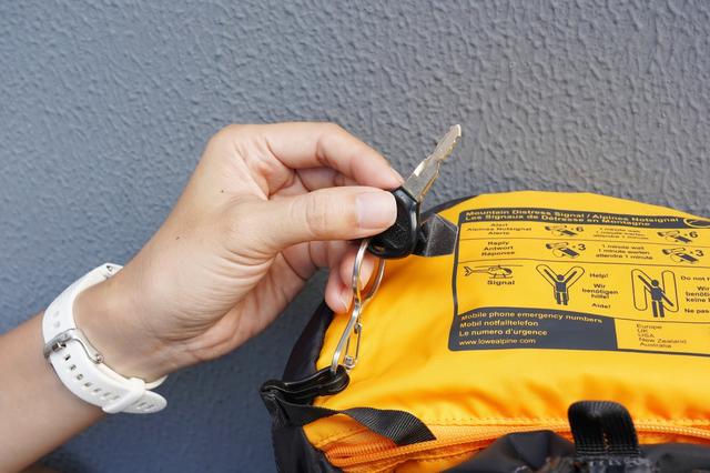 穿梭都市與戶外,英國戶外品牌Lowe Alpine多功能輕量背包實測