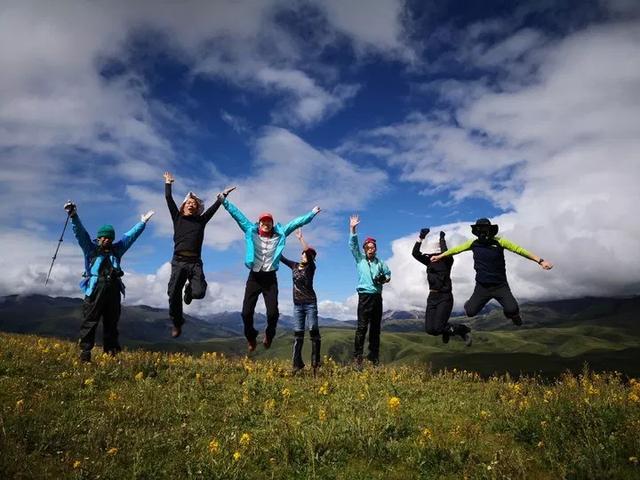 四川格聶轉(zhuǎn)山行C線游記攻略,20萬步的徒步體驗