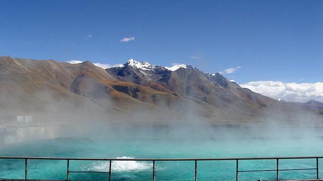 重慶到拉薩旅游指南,麻辣火鍋與世界屋脊