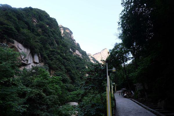 西安華山一日游,全程徒步西岳華山五峰全攻略