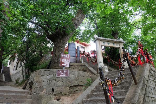 西安華山一日游,全程徒步西岳華山五峰全攻略