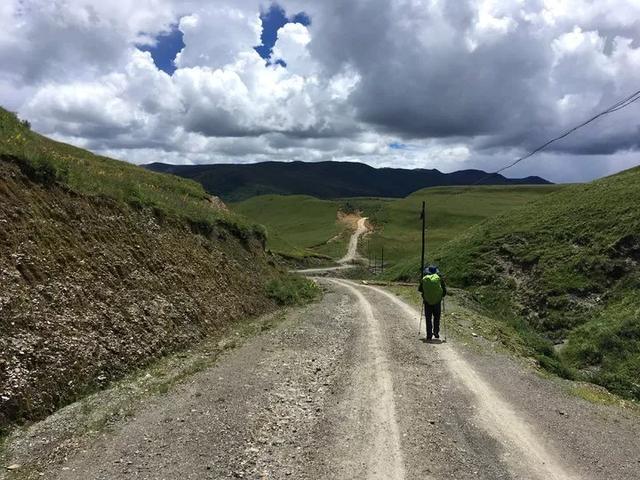 四川格聶轉(zhuǎn)山行C線游記攻略,20萬步的徒步體驗