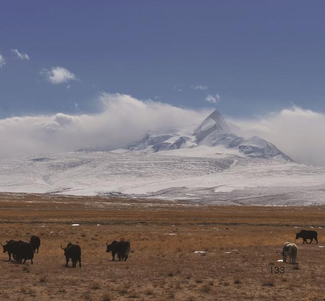 珠穆朗瑪峰周邊景點攻略,必去的景點有這些
