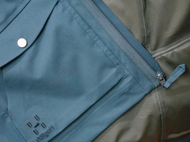 尼泊爾珠峰大本營EBC徒步日記,戶外裝備清單之沖鋒衣、棉服和保暖內(nèi)衣