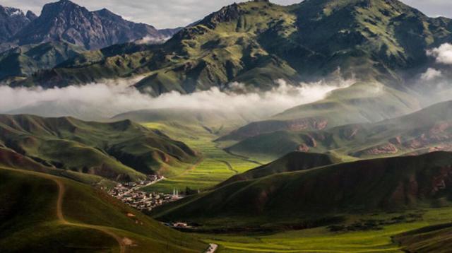 成都到拉薩旅游指南, 從熊貓到藏羚羊只有36小時的距離